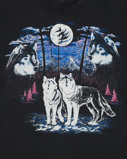 Wolf Tee